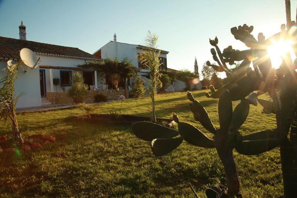 Quinta Do Rio Country Inn Silves Buitenkant foto